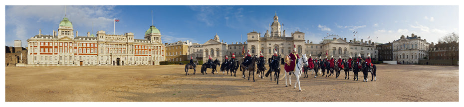 LDN-002 - Horse Guards Parade Panoramic Postcard